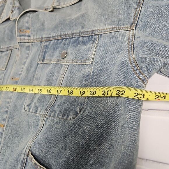 Midway Denim Jacket New Loose Fit Light Blue SIZE Large with pockets - Picture 6 of 10